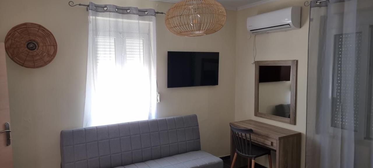 Fifi'S Luxury Apartment Платаньяс Экстерьер фото